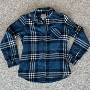 NWOT Field & Stream Plaid Button Down Shirt S